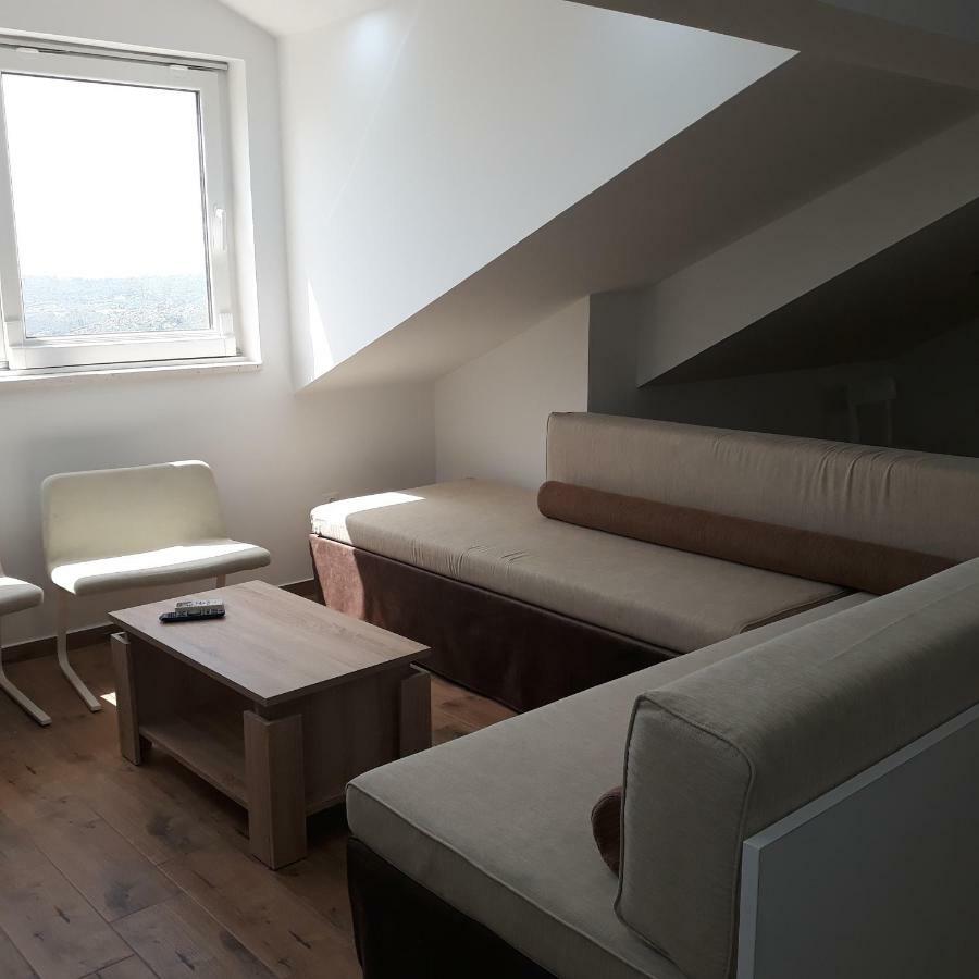Antea Apartment Млини Екстериор снимка